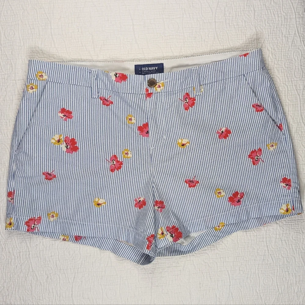 Old Navy Pinstripe‎ With Floral Shorts Blue/White/Red Women's 12